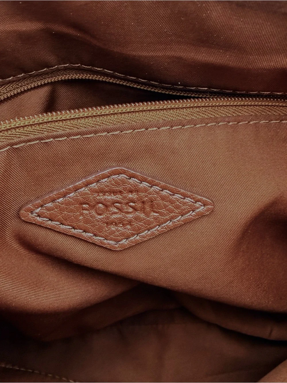 Fossil pebbled leather